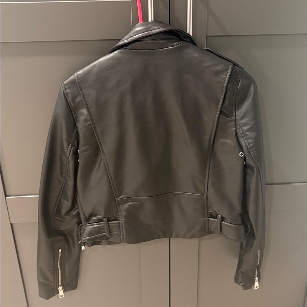 Barely Worn Zara Black Leather Jacket - Picture 5 of 6